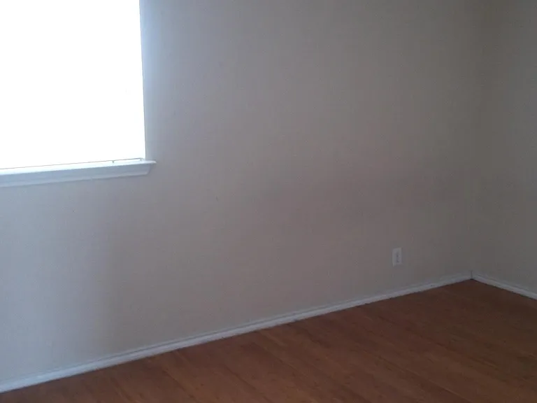 5563 Spring Walk — Photo 13