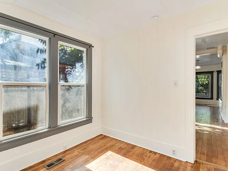 510 S 14th St — Photo 12