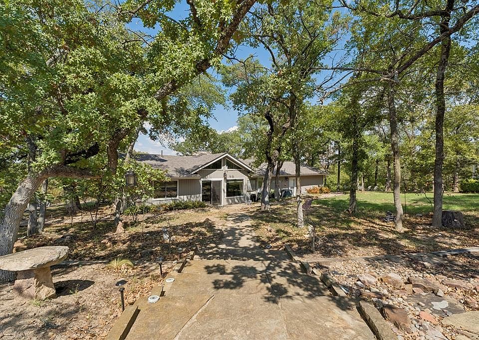 1st image of 4545 Chickasaw Trl