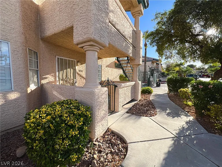 8410 Eldora Ave #1004 — Photo 3