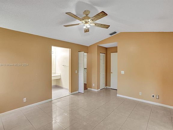 5th image of 1425 Mira Vista Cir