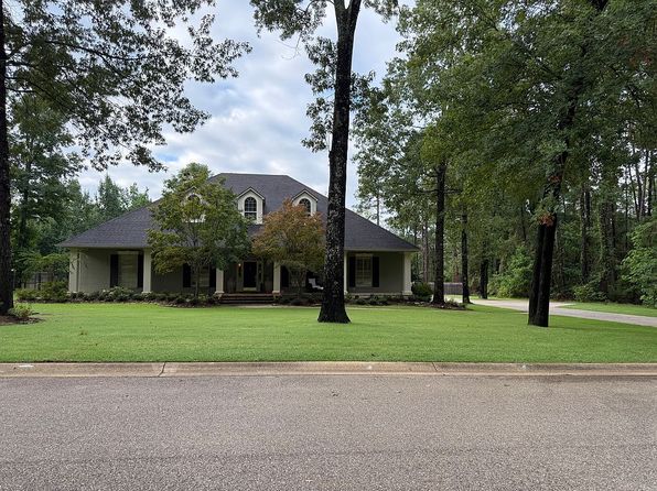 5 Olde Oaks Cir