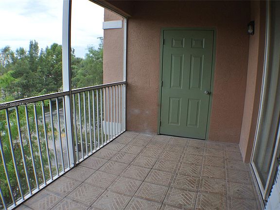 4th image of 6902 W Sample Rd #6902