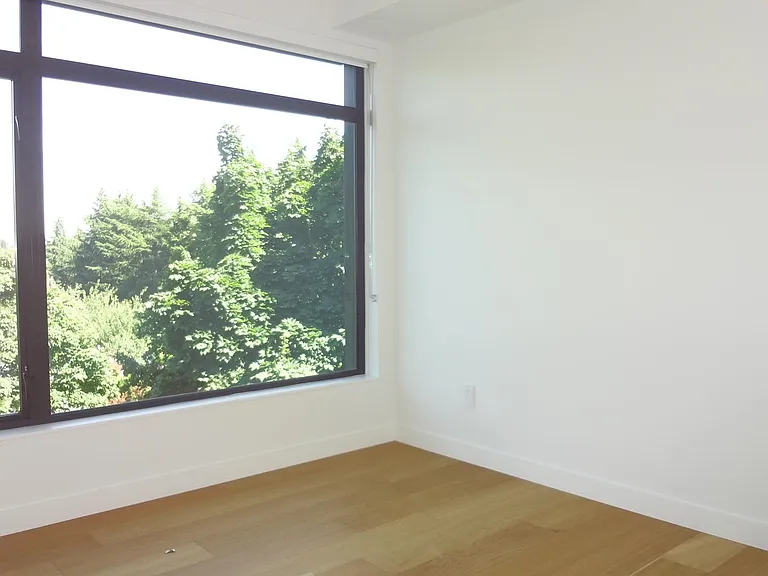 6485 Manitoba St #500 — Photo 12