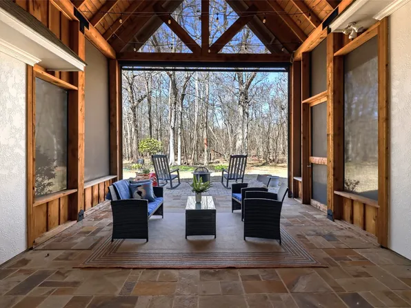 42 Waterbury Dr, Bossier City, LA 71111