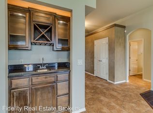 17421 Golden Hawk Ln, Edmond, OK 73012