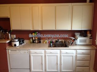 43 Summit Ave #3, Brookline, MA 02446