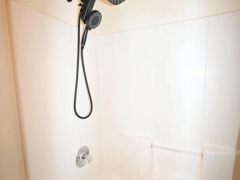 9172 Granite Ct — Photo 43
