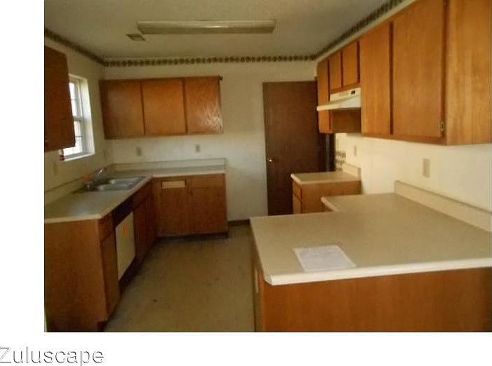 2nd image of 6466 Townsend Way