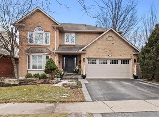 3182 Tania Cres, Burlington, ON L7M 3M7