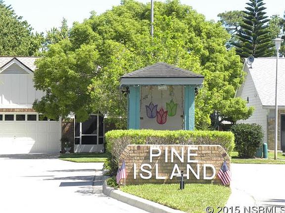 3rd image of 705 Pine Shores Cir