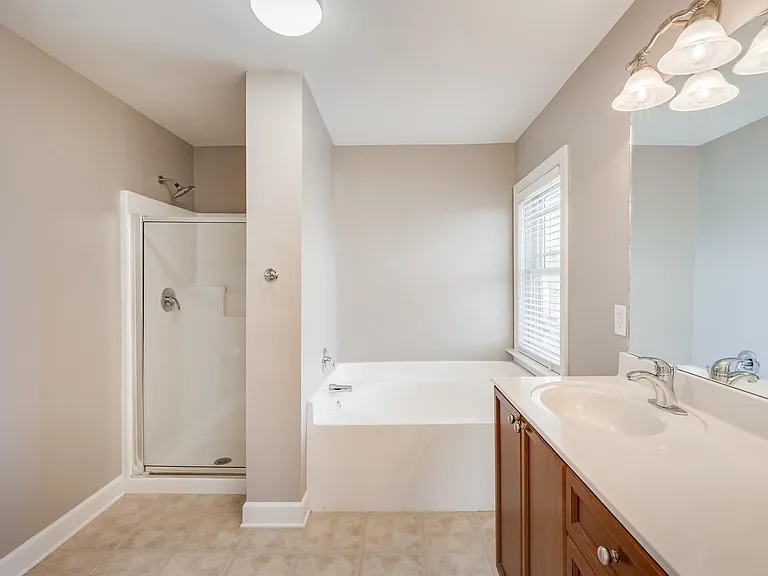 3200 Long Blvd #2 — Photo 35