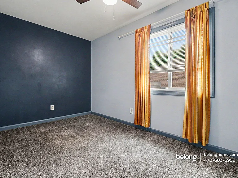 988 Bridgegate Dr NE — Photo 8