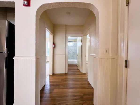 500 Providence St APT 1