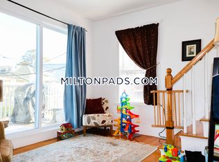 7 Belvoir Rd #2, Milton, MA 02186
