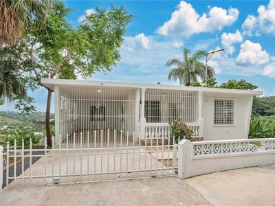 411 Luyando, Rincon, PR, 00677
