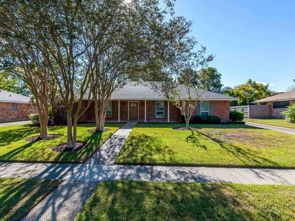 1144 Stoneliegh Dr, Baton Rouge, LA 70808