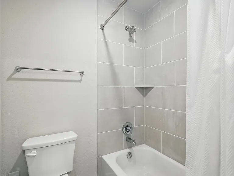 3003 Wind Knot Way — Photo 30