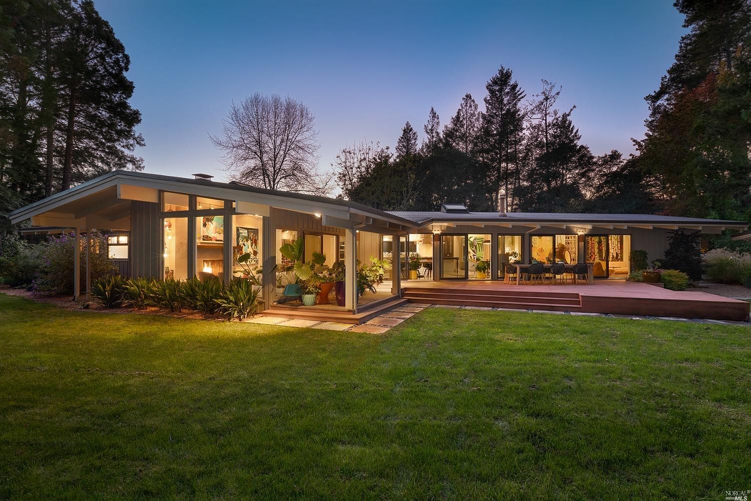 111 Harris Hills Dr, Sebastopol, CA 95472 Zillow