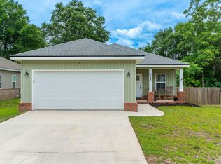 3168 Maple St, Crestview, FL 32539