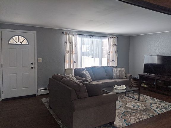 4th image of 1008 Fairview Dr