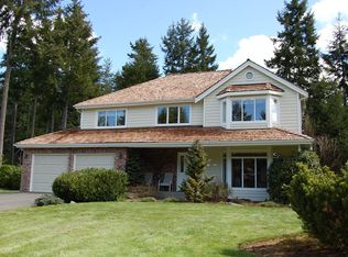 5739 NW Londonderry Loop, Bremerton, WA