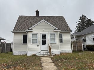 609 E Victoria St, South Bend, IN 46614