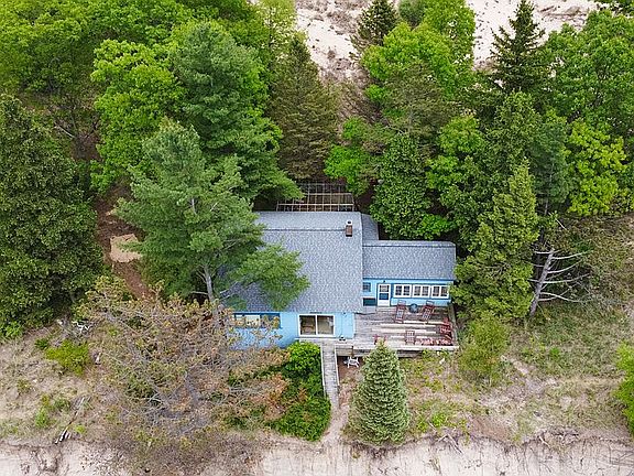 5th image of 30100 Lake Bluff Dr