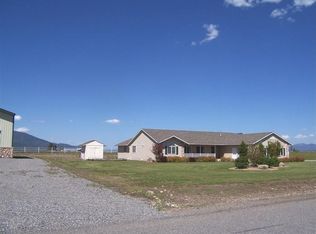 9713 W Gallop Ln, Post Falls, ID 83854