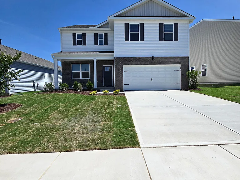 877 Bullhorn Dr — Photo 2