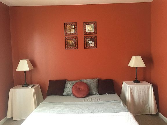Upstairs Master suite