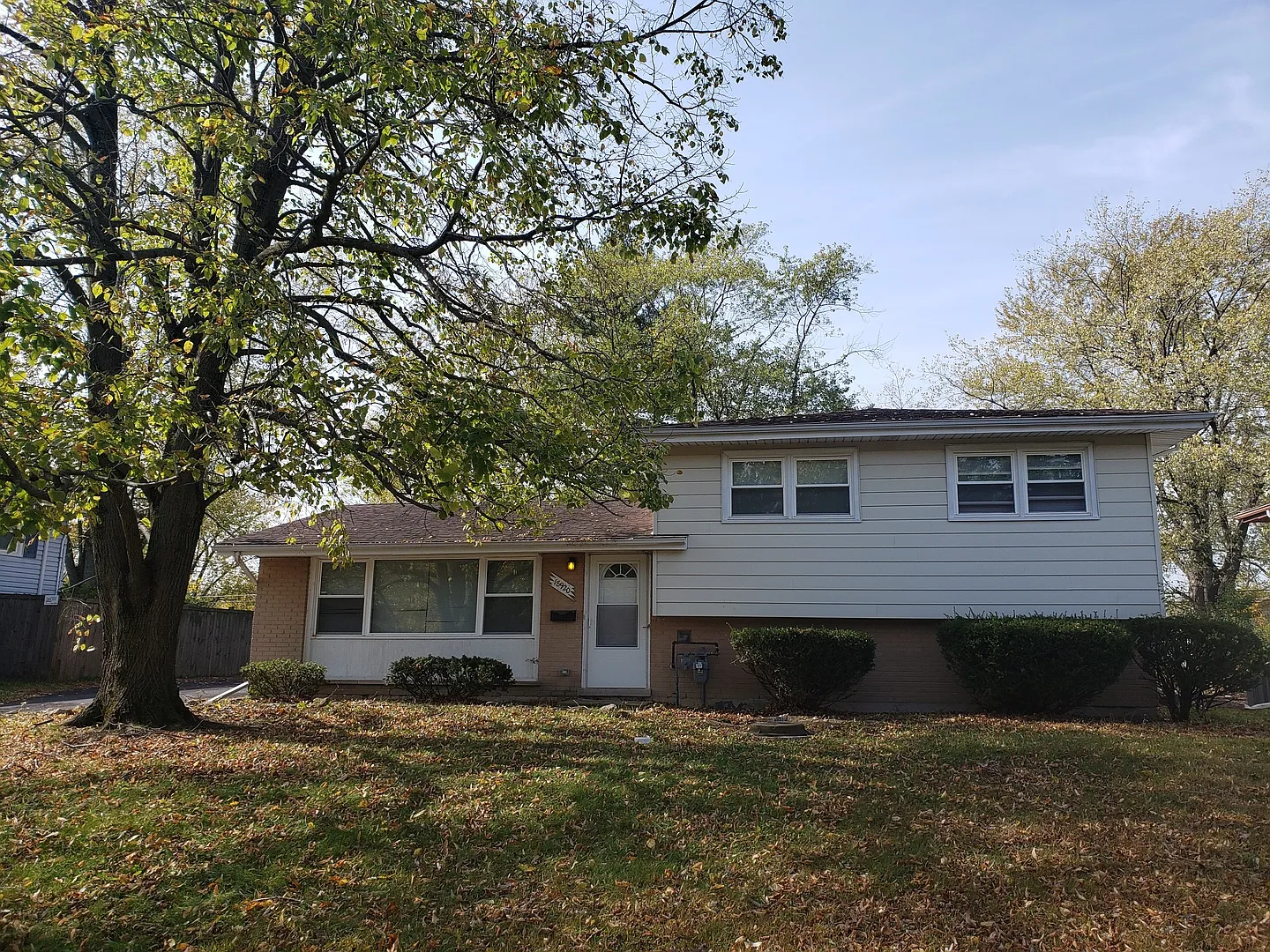 18920 Loretto Ln photo 1