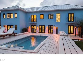 300 Walnut St, Hollywood, FL 33019