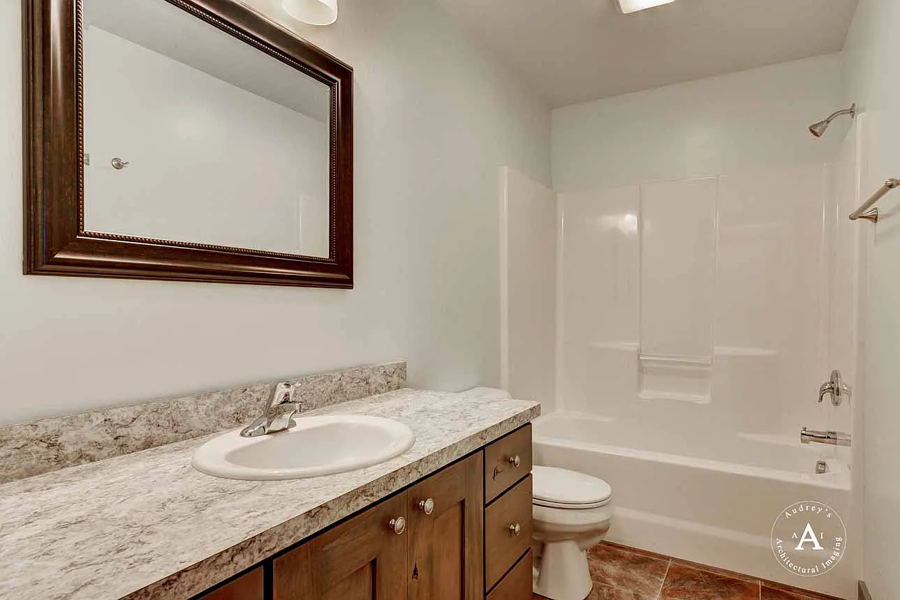 2070 Gold Ave - Unit 2074 — Photo 3