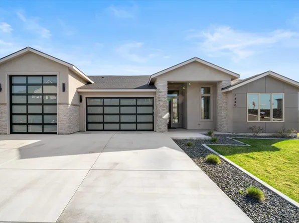 7440 W 22nd Pl, Kennewick, WA 99337