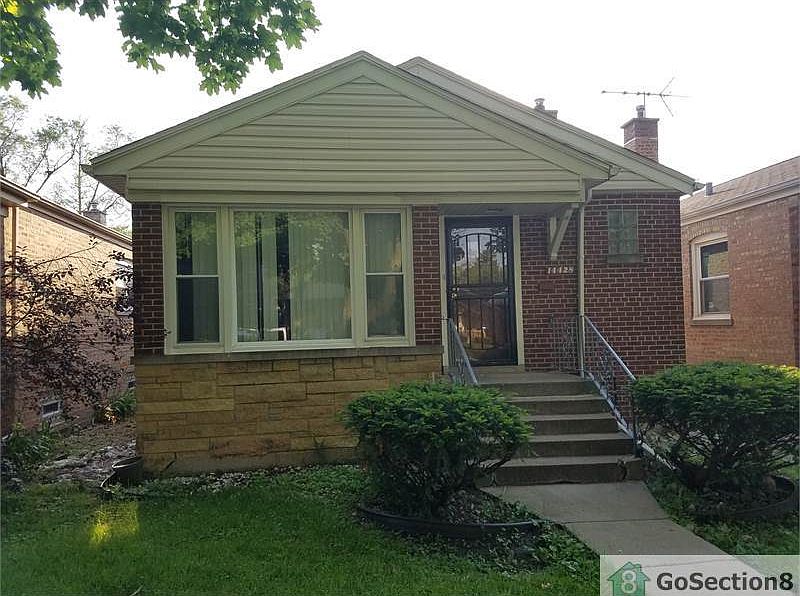 1st image of 14428 S Lowe Ave