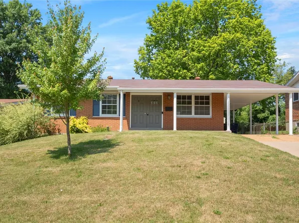 3251 Adie Rd, Saint Ann, MO 63074