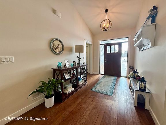 2nd image of 3365 Old Kawkawlin Rd