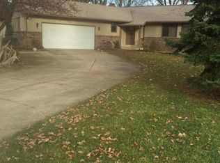 3968 Honeyvale Dr SW, Grandville, MI 49418
