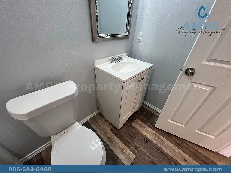 5609 Jarvis St — Photo 13