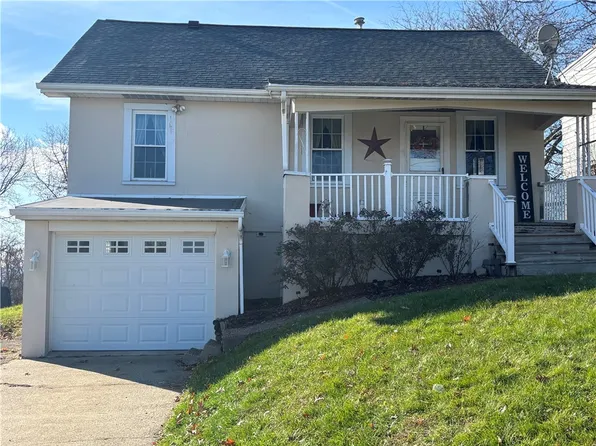 1451 Hillcrest St S, Washington, PA 15301