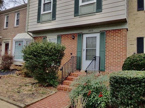 2nd image of 2975 Cashel Ln