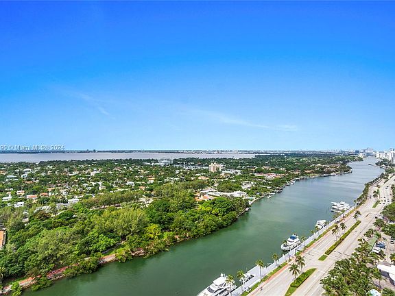 5th image of 4401 Collins Ave #2911