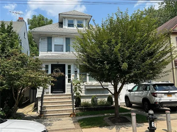 21 Markham Pl, Staten Island, NY 10314