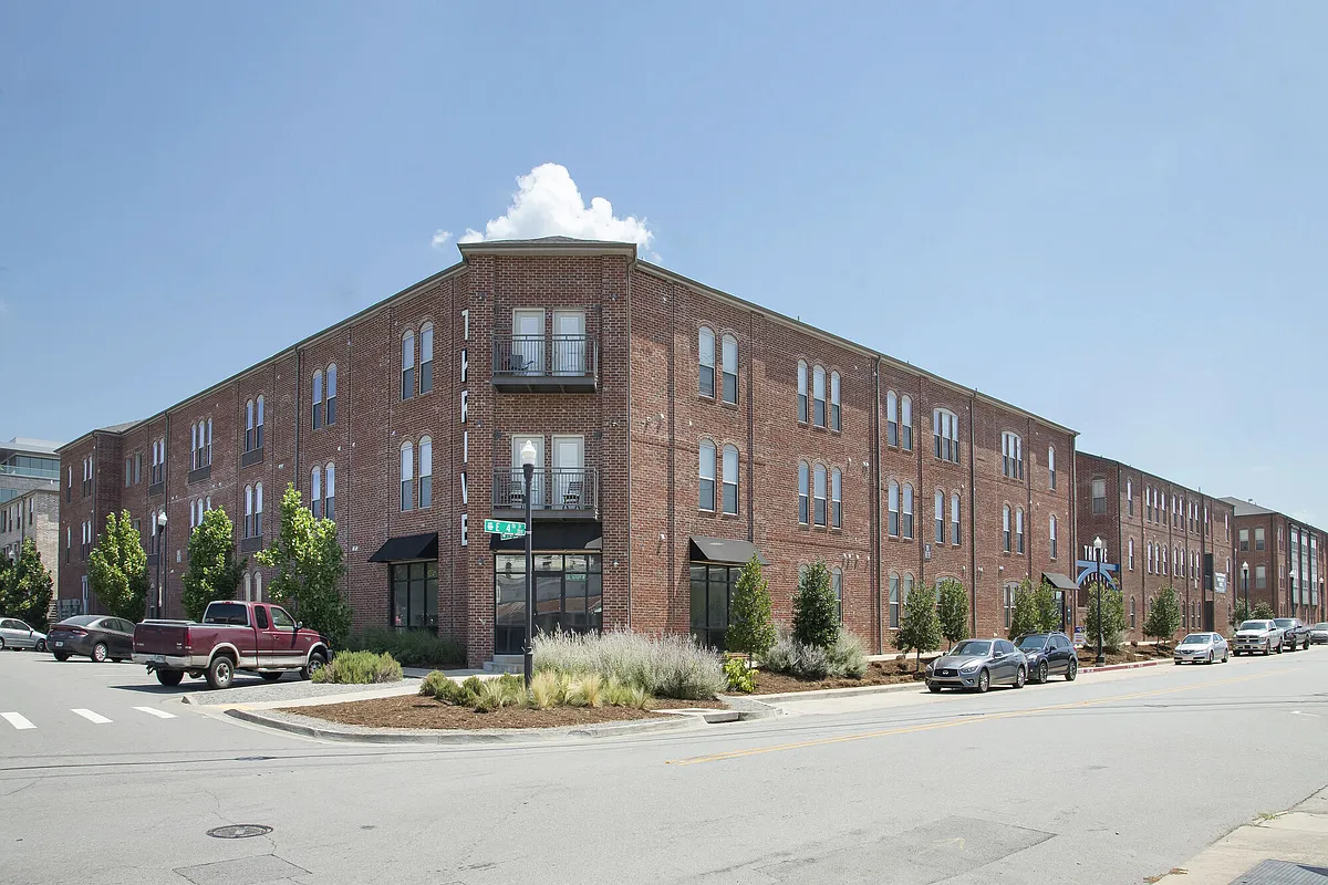 Building Photo - Thrive Argenta