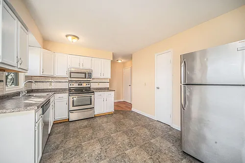 2538 Texel Dr N Photo 1