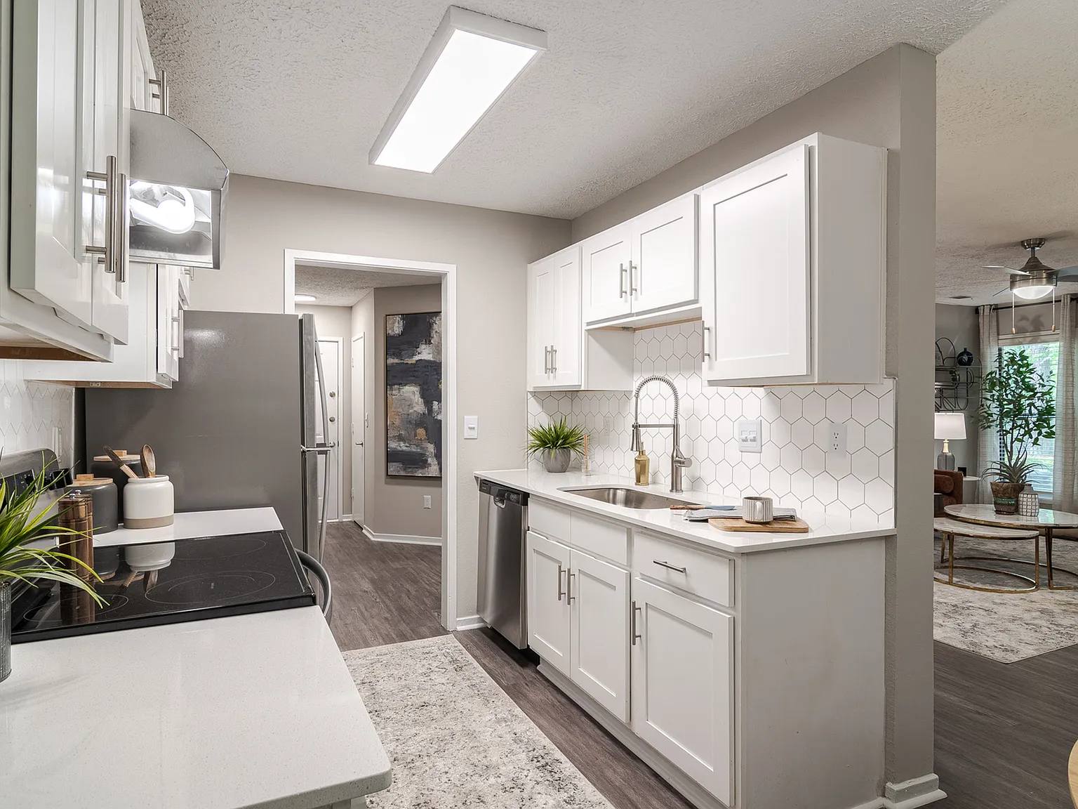 Park Valley Apartments — Photo 4