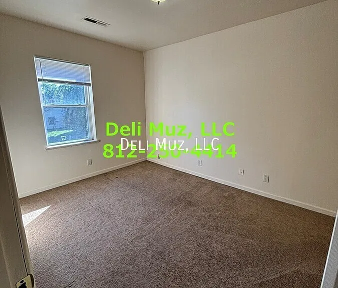 1427 Culver Dr #B — Photo 15