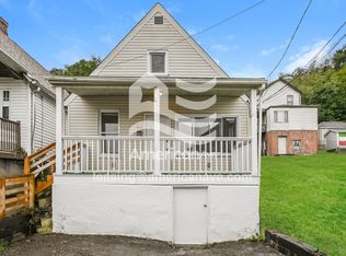 611 Hiland Ave, Coraopolis, PA 15108