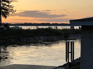 4400 Outlook St, Monona, WI 53716